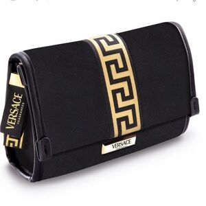 VERSACI
BLACK & GOLD INSTITUTIONAL POUCH